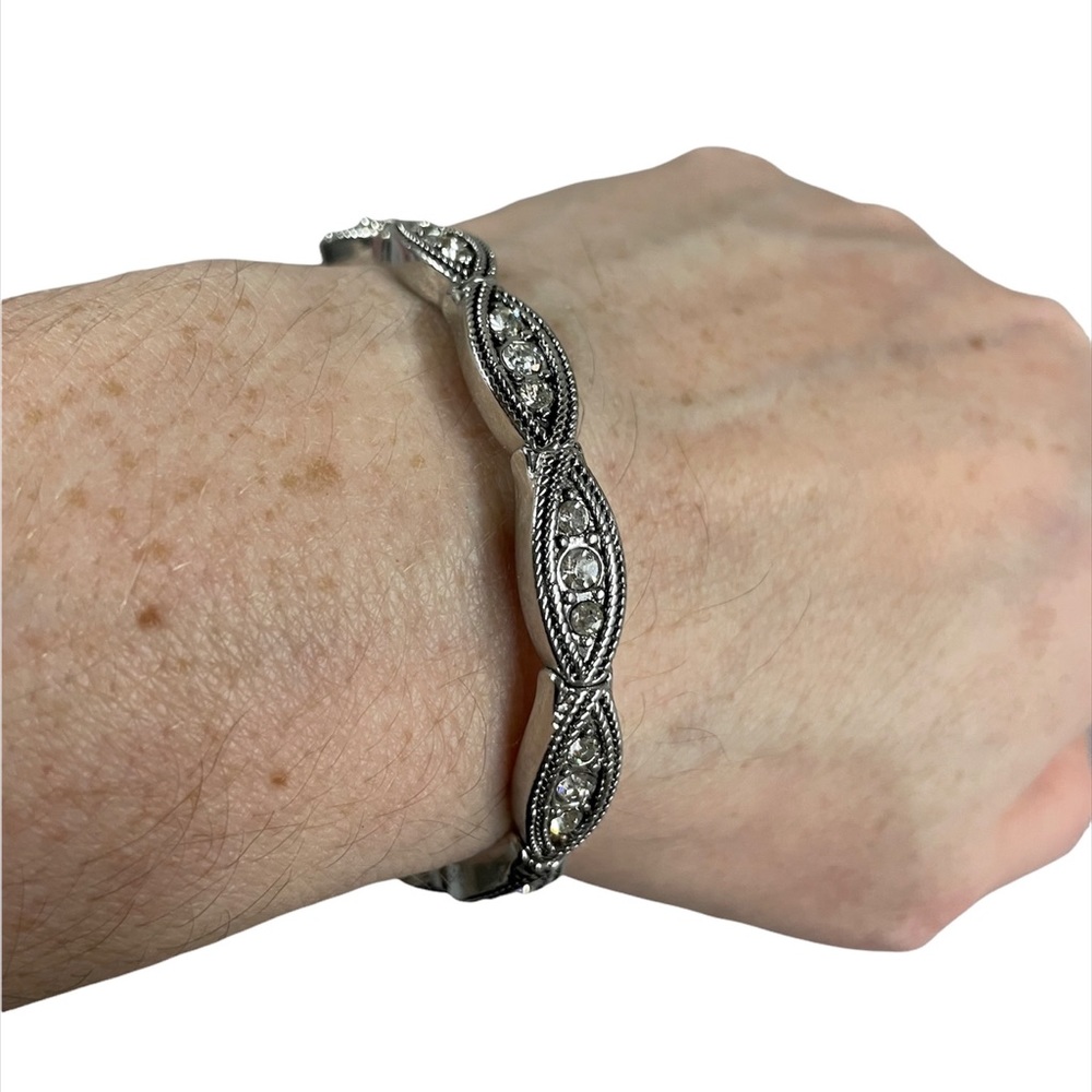 LIA SOPHIA vintage look bracelet